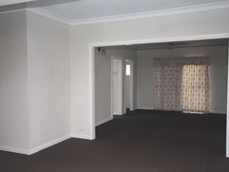 24 Armidale Road, Coutts Crossing NSW 2460