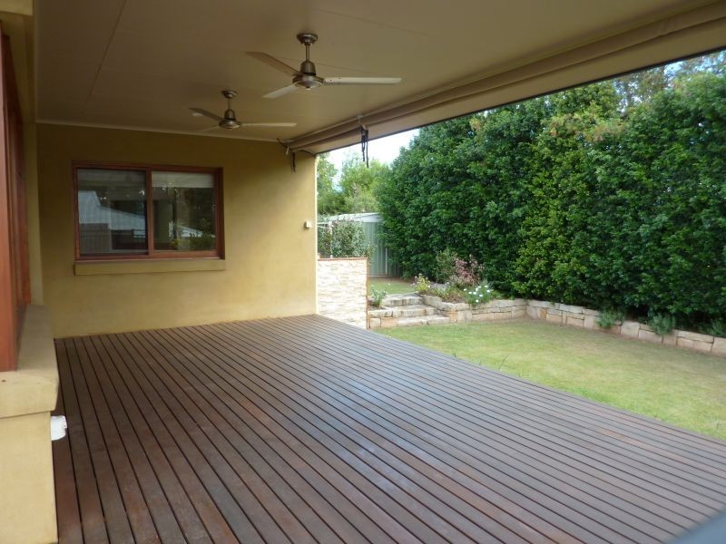 4 Barnier Avenue, Junction Hill NSW 2460