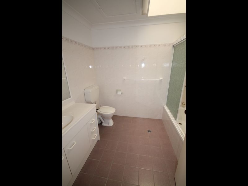 4/3 Schaeffer Close, Grafton NSW 2460