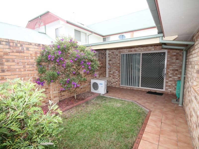 4/3 Schaeffer Close, Grafton NSW 2460