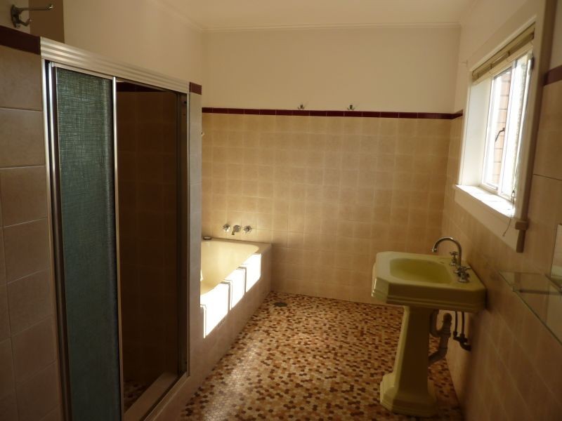 15 Robinson Avenue, Grafton NSW 2460