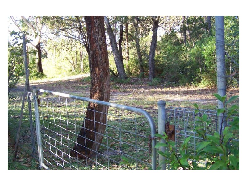 28 Monterra  Ave, Hawks Nest NSW 2324