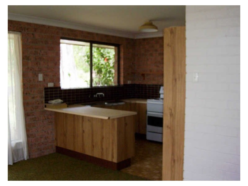 2/25 DOLPHIN AVENUE, Hawks Nest NSW 2324