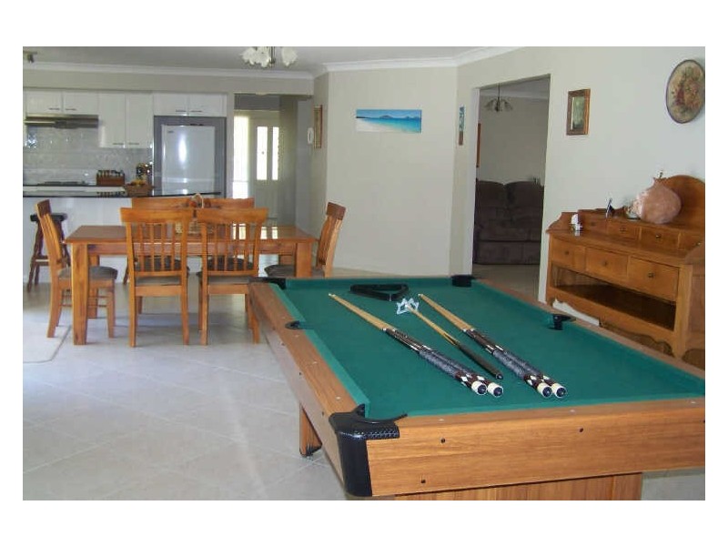 17 Cove Avenue, Bundabah NSW 2324