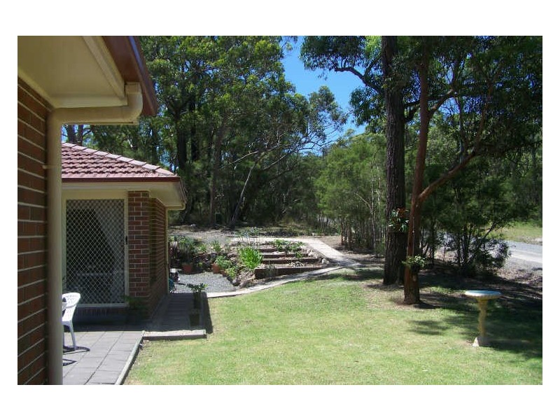 17 Cove Avenue, Bundabah NSW 2324