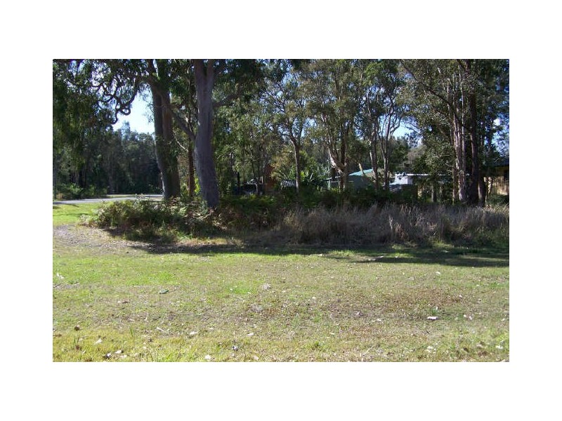 37 Cunningham Street, Pindimar NSW 2324