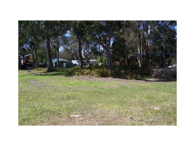 37 Cunningham Street, Pindimar NSW 2324