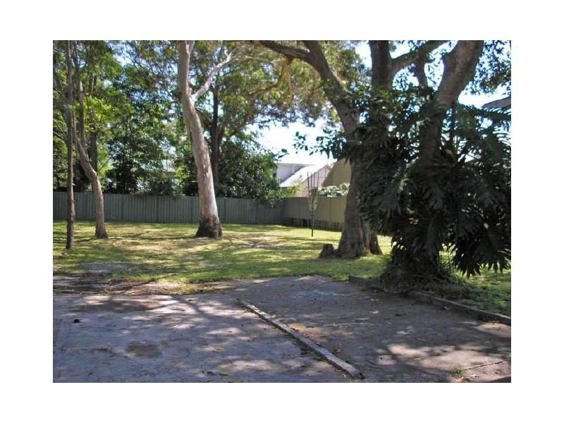 43 Yamba Street, Hawks Nest NSW 2324