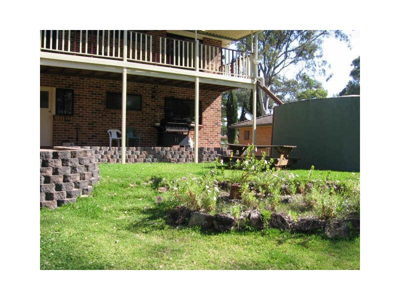 8 The Point, Bundabah NSW 2324