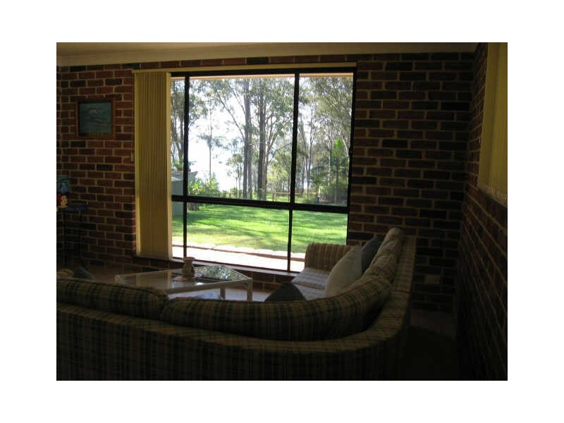 8 The Point, Bundabah NSW 2324