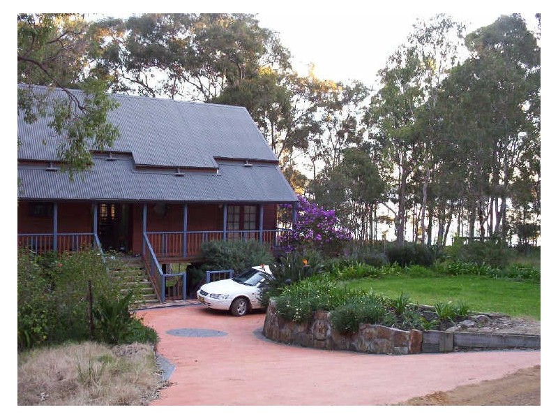 10 Cove Avenue, Bundabah NSW 2324