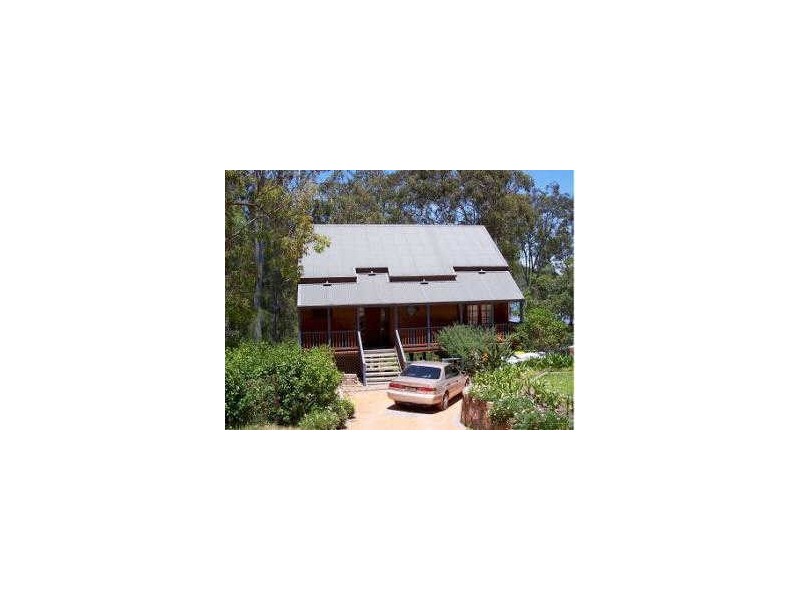10 Cove Avenue, Bundabah NSW 2324