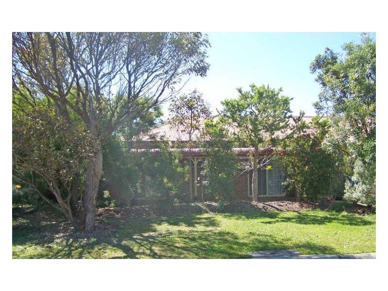 1 Dunshea Avenue, Tea Gardens NSW 2324