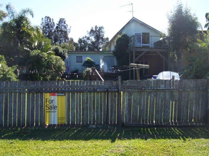 102 Bayview Street, Tea Gardens NSW 2324