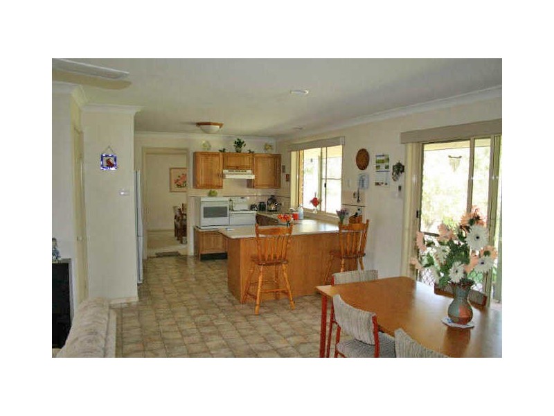 6 Boondelbah Road, Tea Gardens NSW 2324