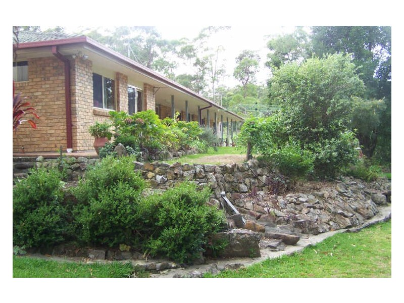 6 Boondelbah Road, Tea Gardens NSW 2324
