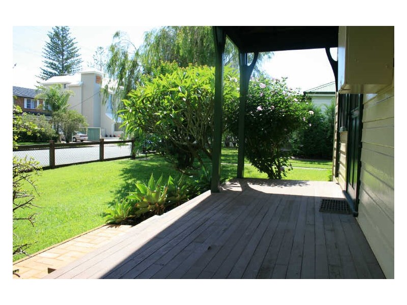 21 Iluka Street, Tea Gardens NSW 2324