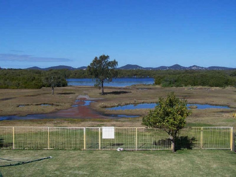 104 Bayview Road, Tea Gardens NSW 2324