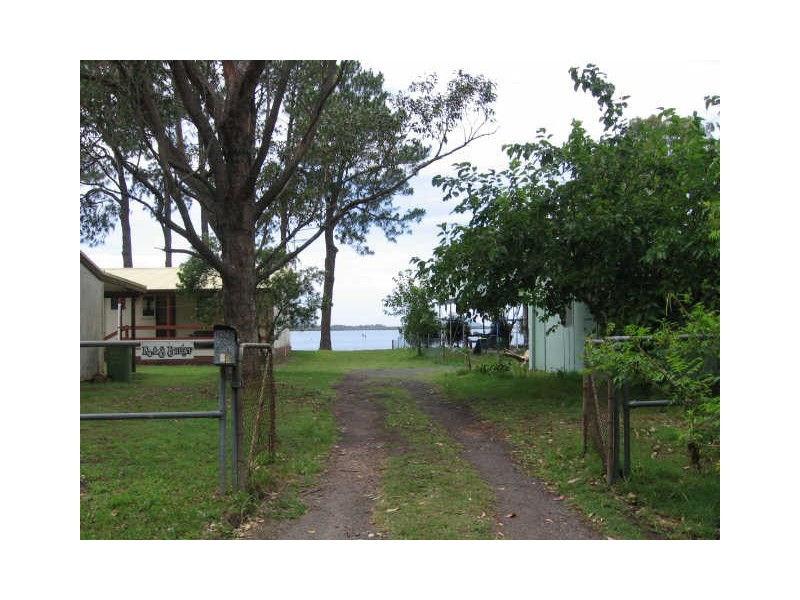 5 Wood Street, Pindimar NSW 2324
