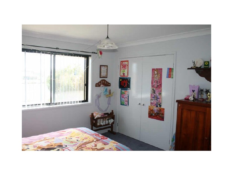 1 Admiralty Avenue, Tea Gardens NSW 2324