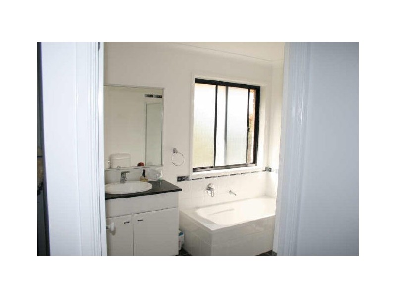 1 Admiralty Avenue, Tea Gardens NSW 2324