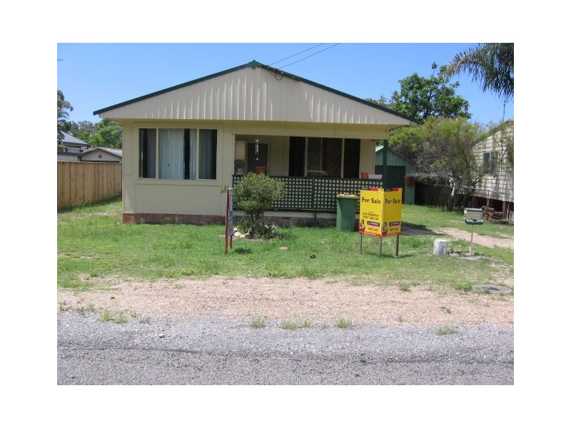 20 Eagle Avenue, Hawks Nest NSW 2324