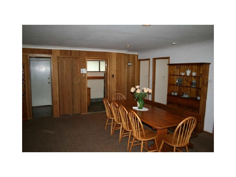 43 Albatross Avenue, Hawks Nest NSW 2324