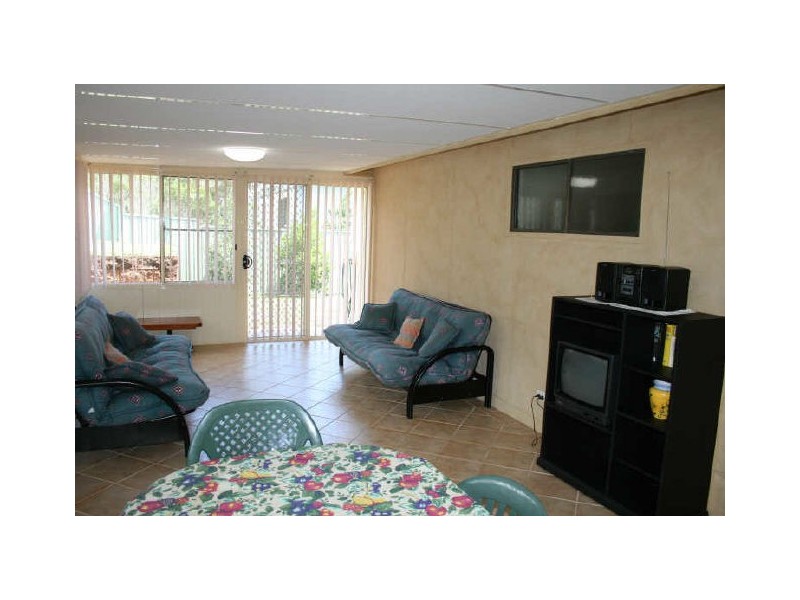 43 Albatross Avenue, Hawks Nest NSW 2324
