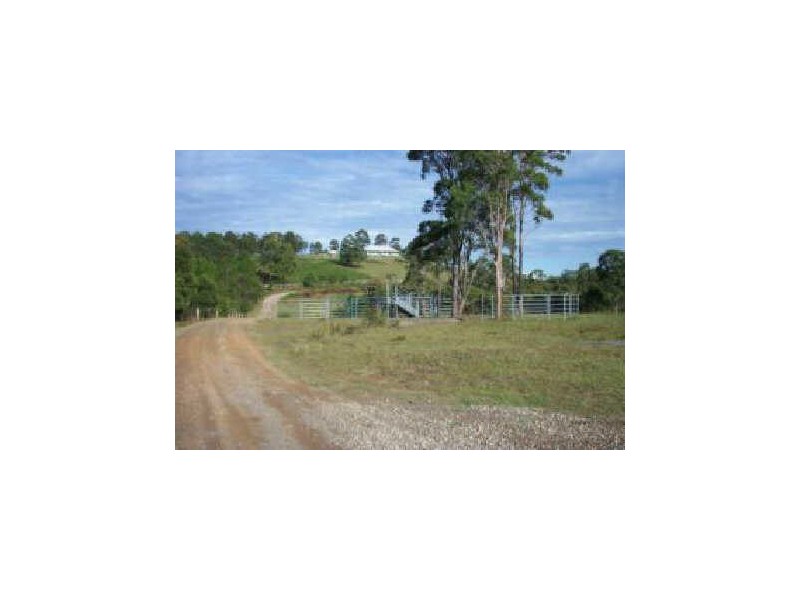 326 Pindimar Road, Pindimar NSW 2324