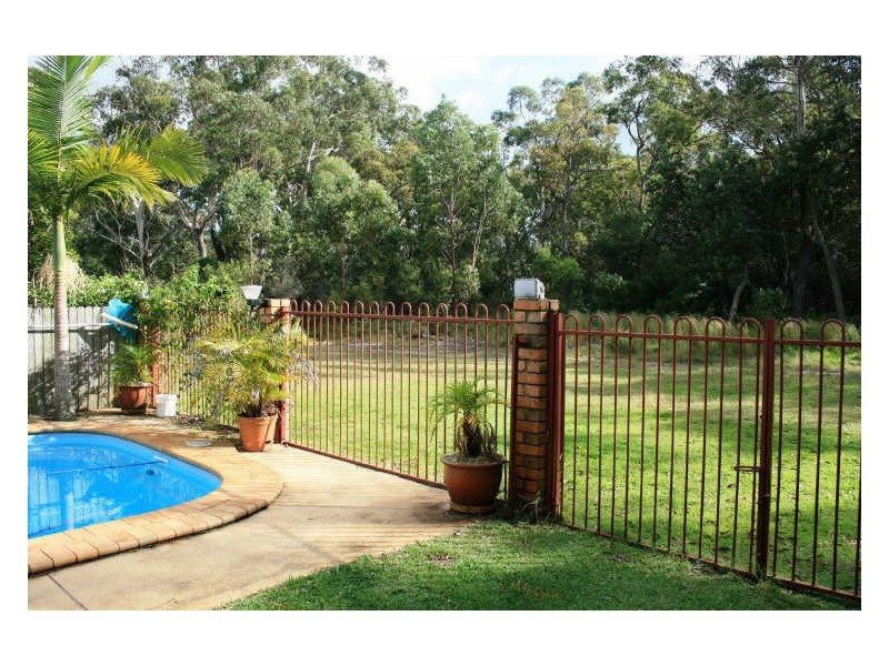 66 Albatross Avenue, Hawks Nest NSW 2324