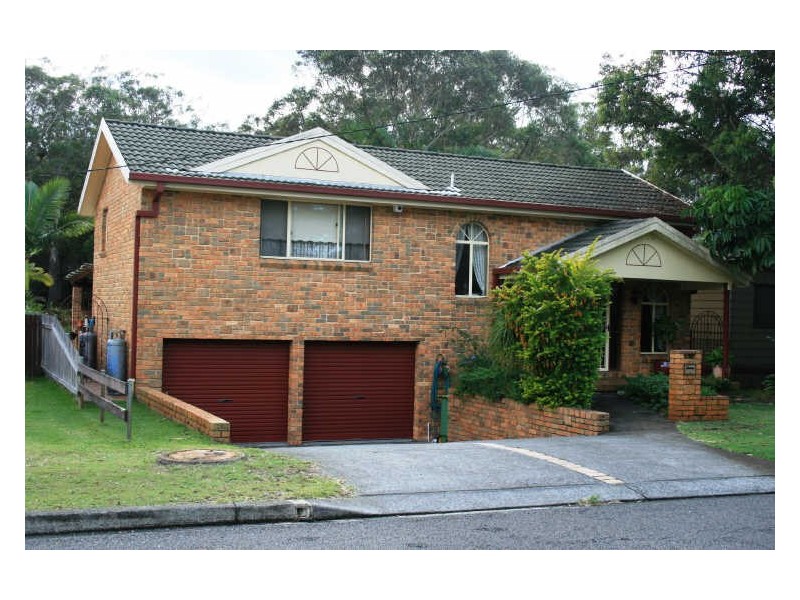 66 Albatross Avenue, Hawks Nest NSW 2324
