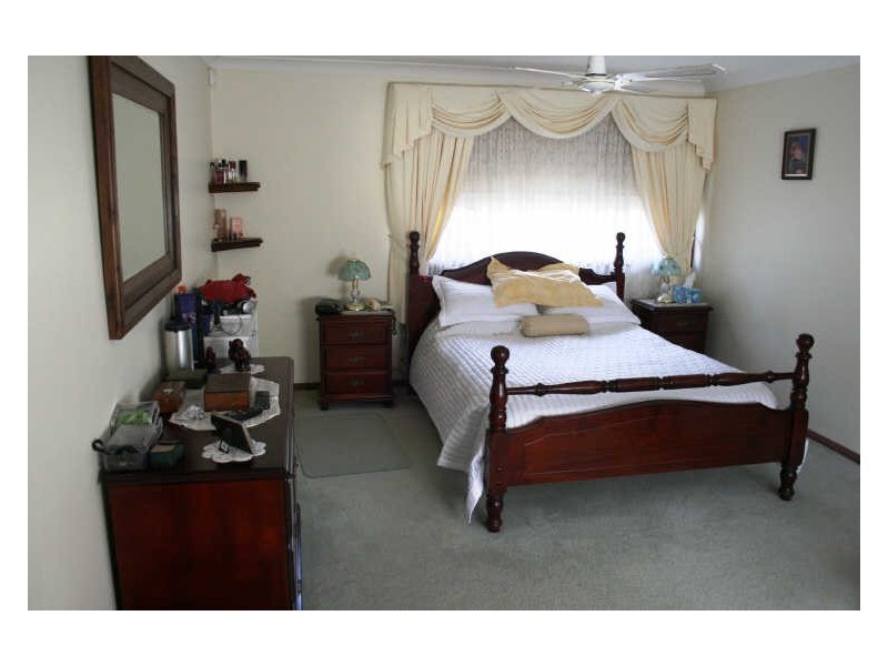 66 Albatross Avenue, Hawks Nest NSW 2324