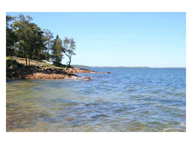 28 The Esplanade, North Arm Cove NSW 2324