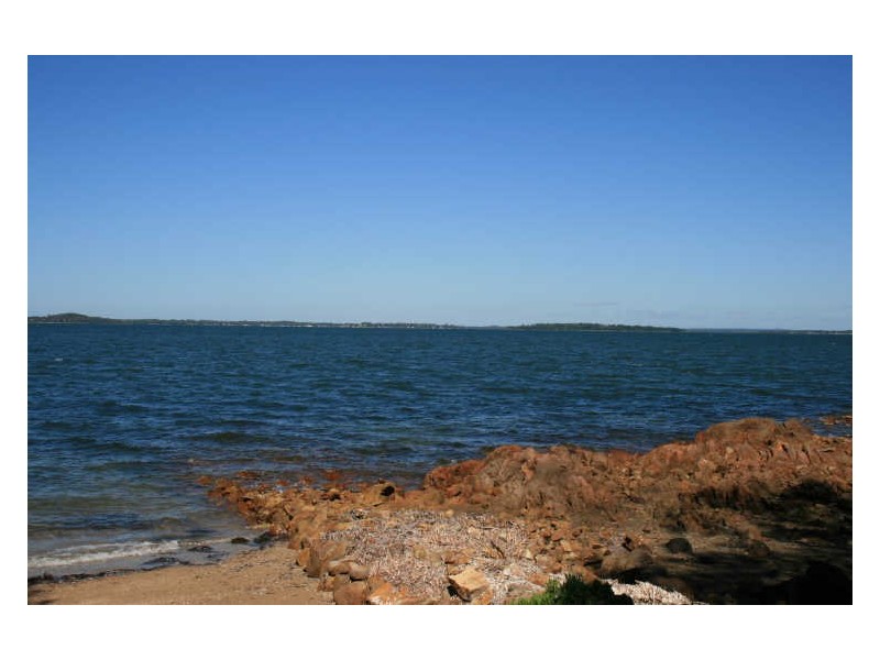 28 The Esplanade, North Arm Cove NSW 2324