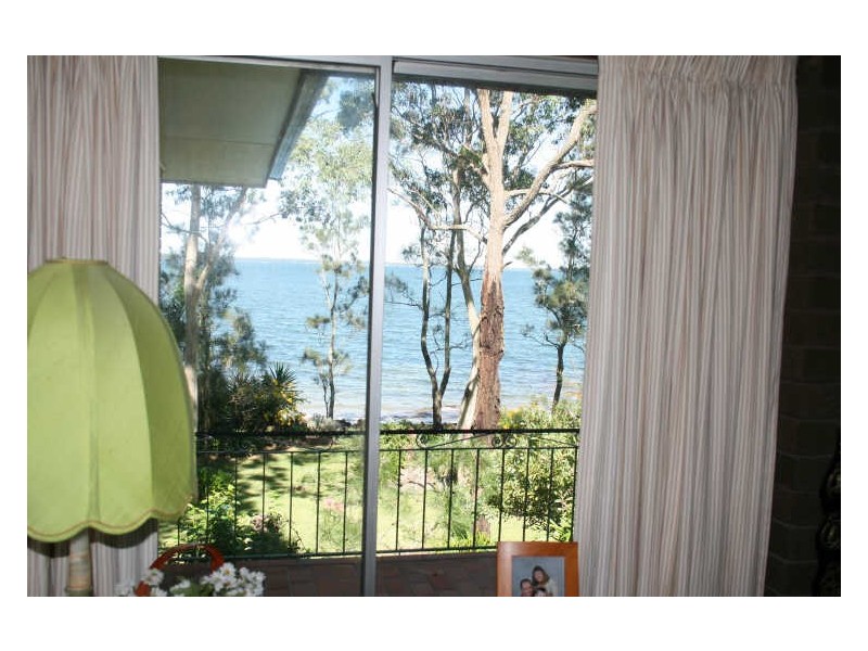 28 The Esplanade, North Arm Cove NSW 2324