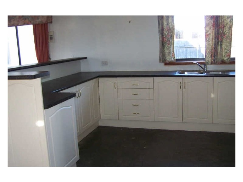 37 Myall Street, Tea Gardens NSW 2324