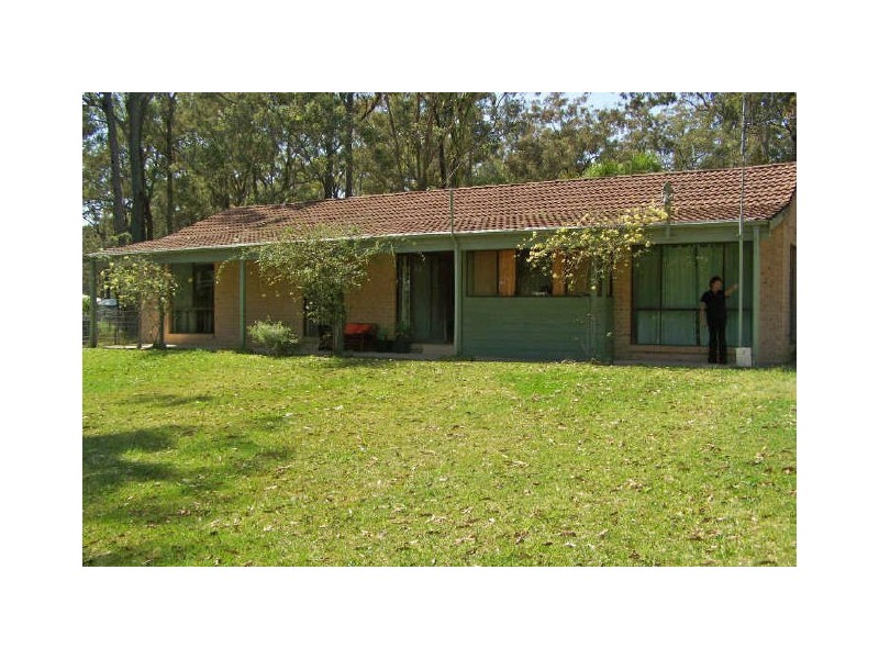 10 Pleasant View Parade, Bundabah NSW 2324