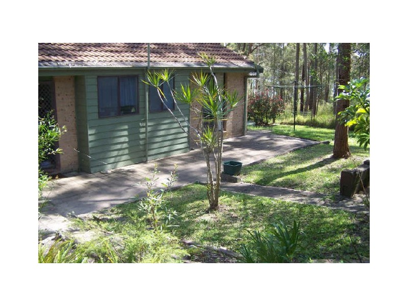 10 Pleasant View Parade, Bundabah NSW 2324