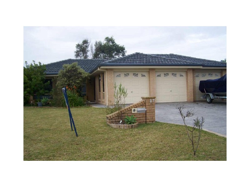 17 Dunshea Avenue, Tea Gardens NSW 2324