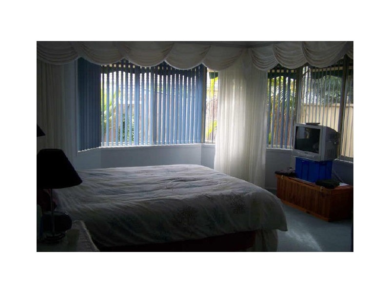 17 Dunshea Avenue, Tea Gardens NSW 2324