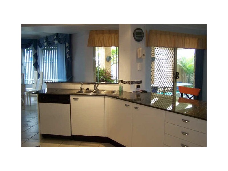 17 Dunshea Avenue, Tea Gardens NSW 2324