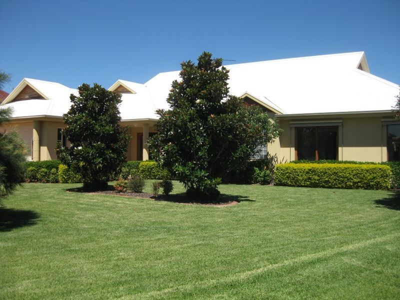 3 Sanctuary Close, Tea Gardens NSW 2324
