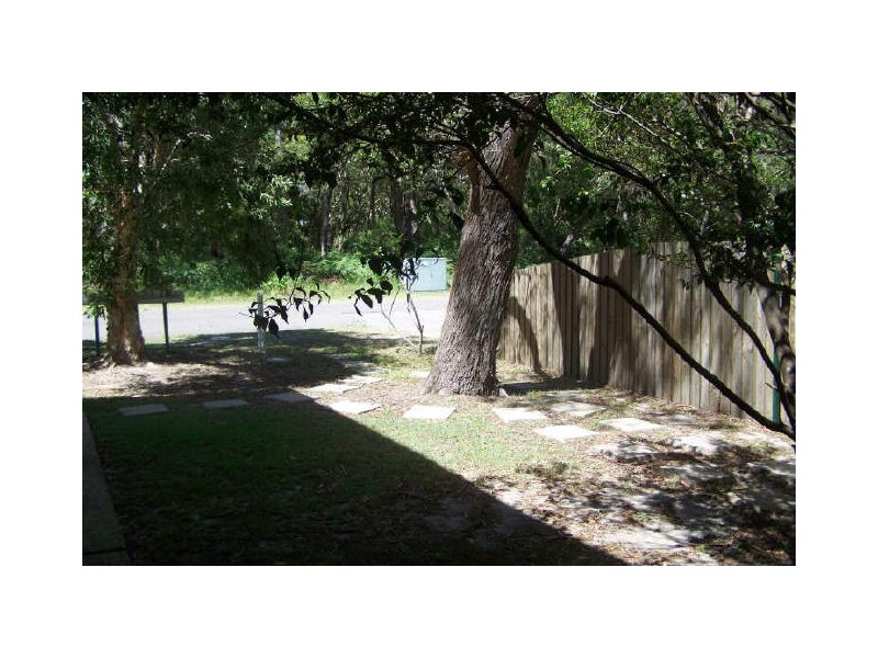 1/21 Mirreen Street, Hawks Nest NSW 2324