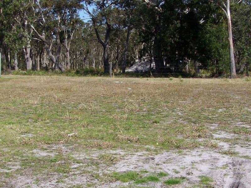 36 Sinclair Avenue, Tea Gardens NSW 2324