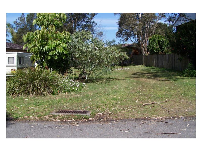 6 Carramar Crescent, Hawks Nest NSW 2324