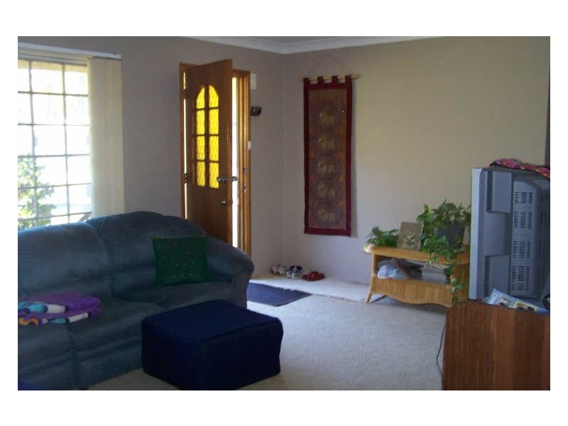 9 Kingfisher Ave, Hawks Nest NSW 2324
