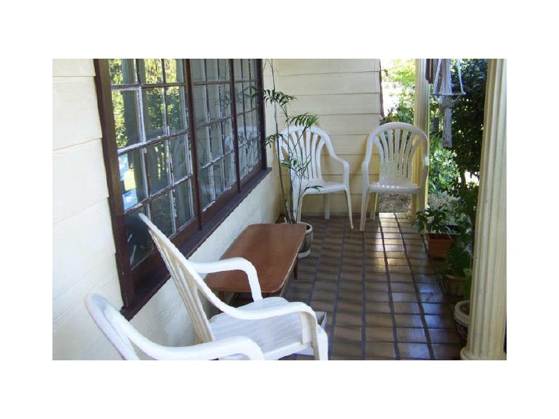 9 Kingfisher Ave, Hawks Nest NSW 2324