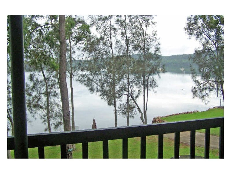 68 Eastslope Way, North Arm Cove NSW 2324