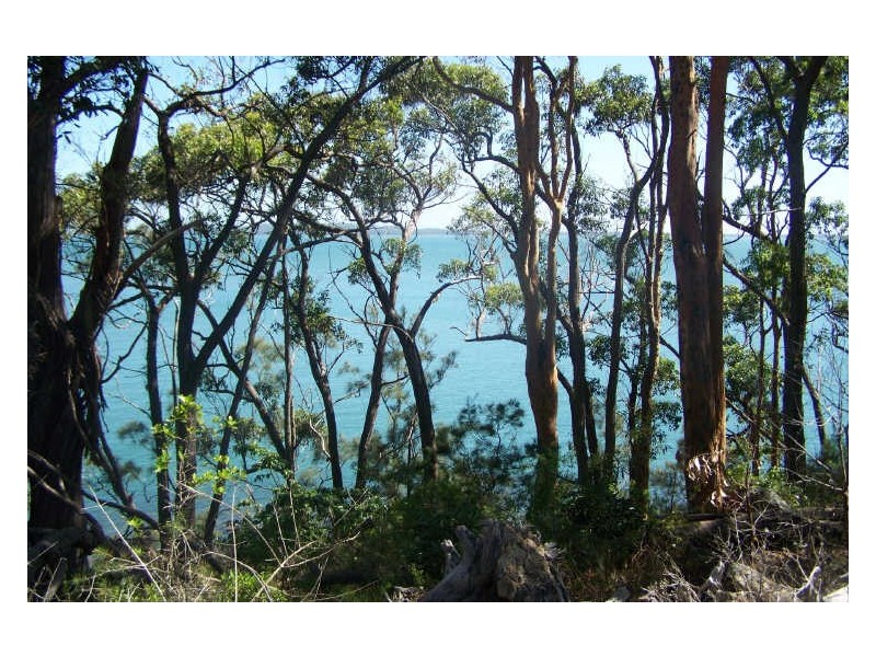 25 The Esplanade, North Arm Cove NSW 2324