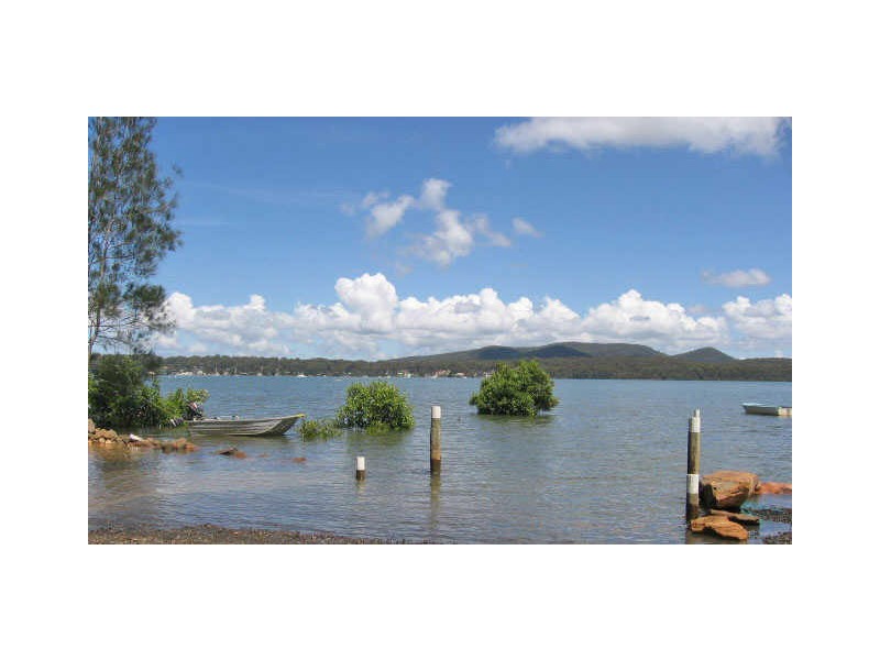 7 Cove Avenue, Bundabah NSW 2324